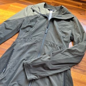 Lululemon olive green define jacket